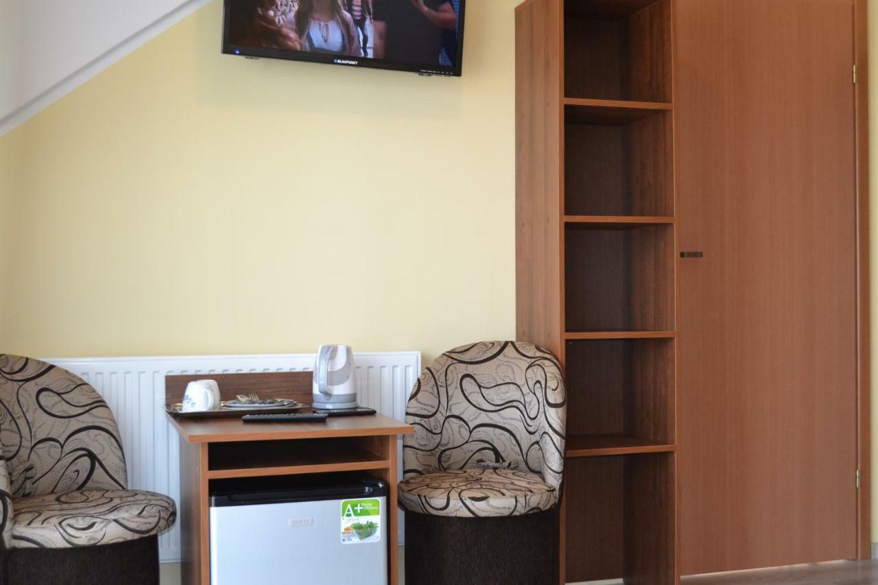 Dom Jastrzebia Z Basenem I Jacuzzi Apartment Jastrzębia Góra Екстериор снимка