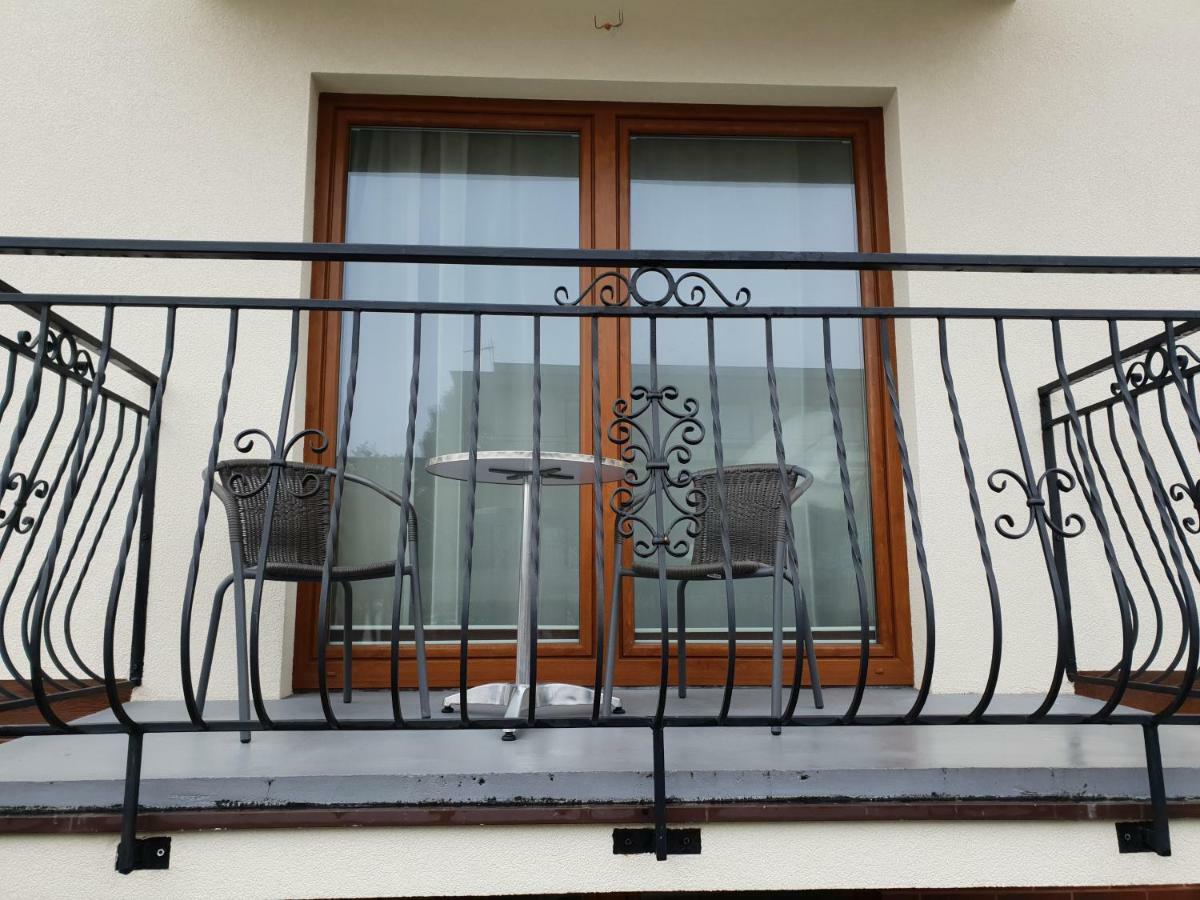 Dom Jastrzebia Z Basenem I Jacuzzi Apartment Jastrzębia Góra Екстериор снимка
