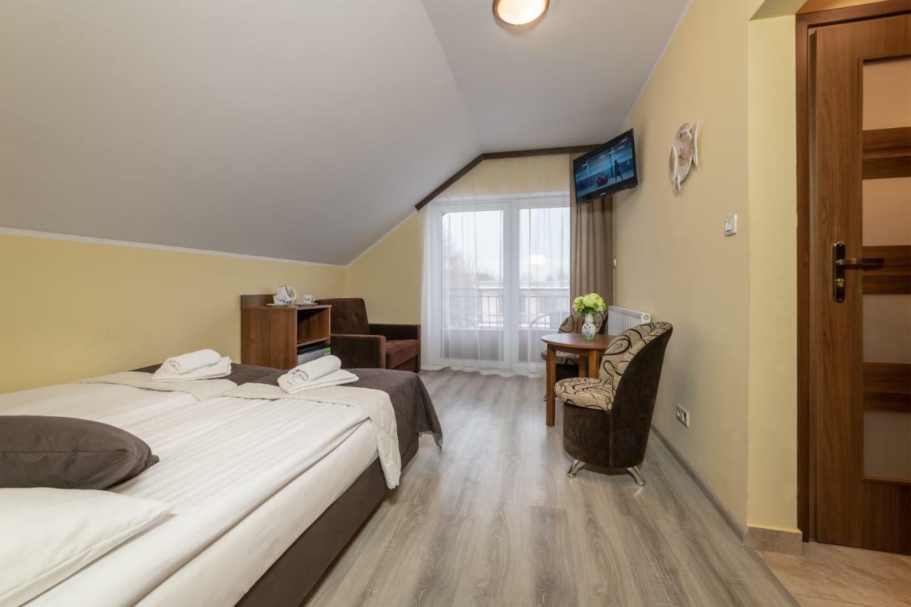 Dom Jastrzebia Z Basenem I Jacuzzi Apartment Jastrzębia Góra Екстериор снимка