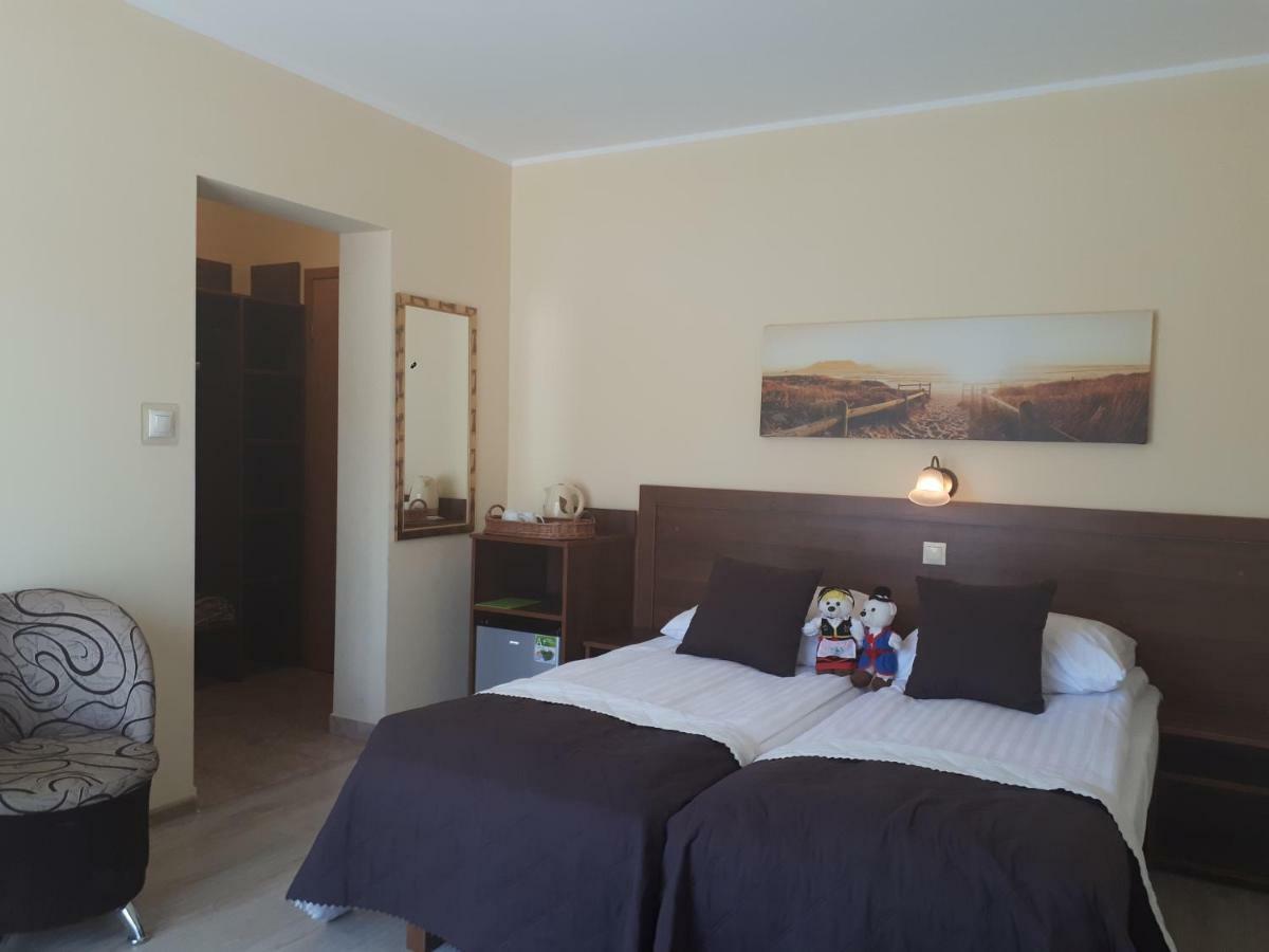 Dom Jastrzebia Z Basenem I Jacuzzi Apartment Jastrzębia Góra Екстериор снимка