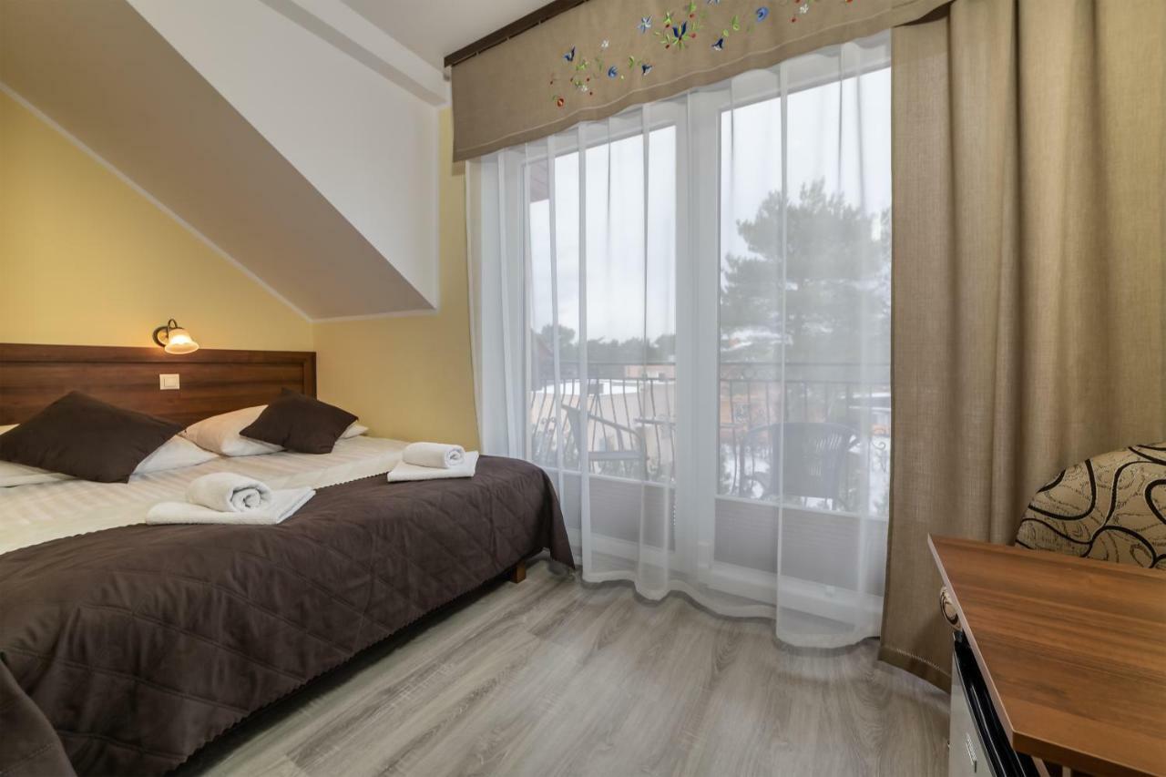 Dom Jastrzebia Z Basenem I Jacuzzi Apartment Jastrzębia Góra Екстериор снимка