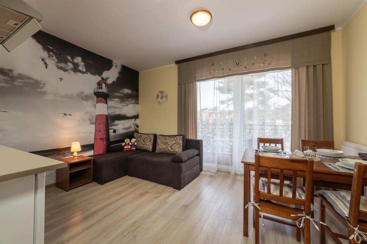 Dom Jastrzebia Z Basenem I Jacuzzi Apartment Jastrzębia Góra Екстериор снимка
